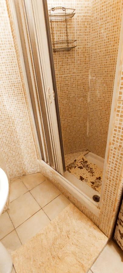 Casa Vacanza Dinastia Borbone - Centro Storico Neapel Exteriör bild